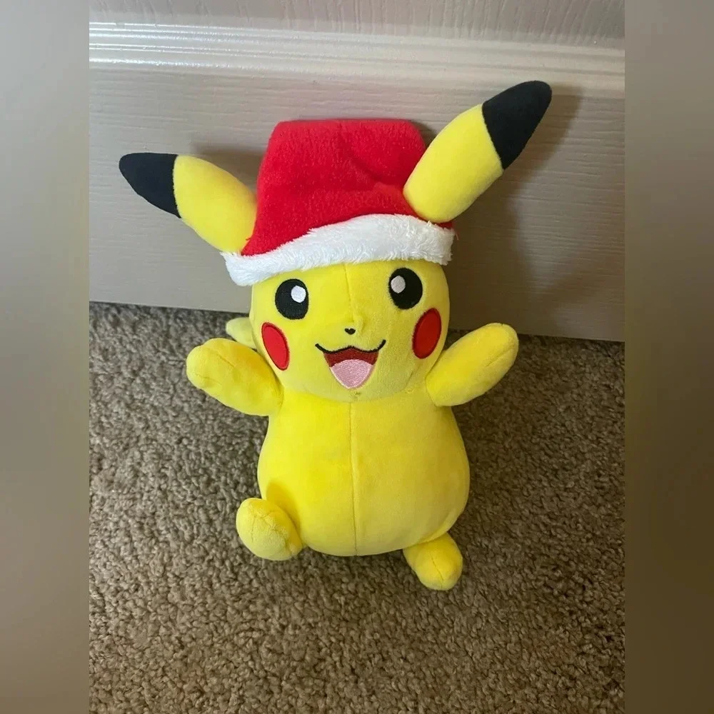 Holiday Pikachu Pokémon Plush - Picture 1 of 4